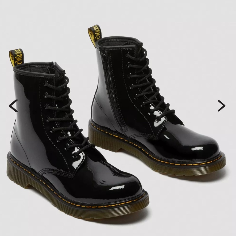 Dr. Martens Youth 1460 Boots